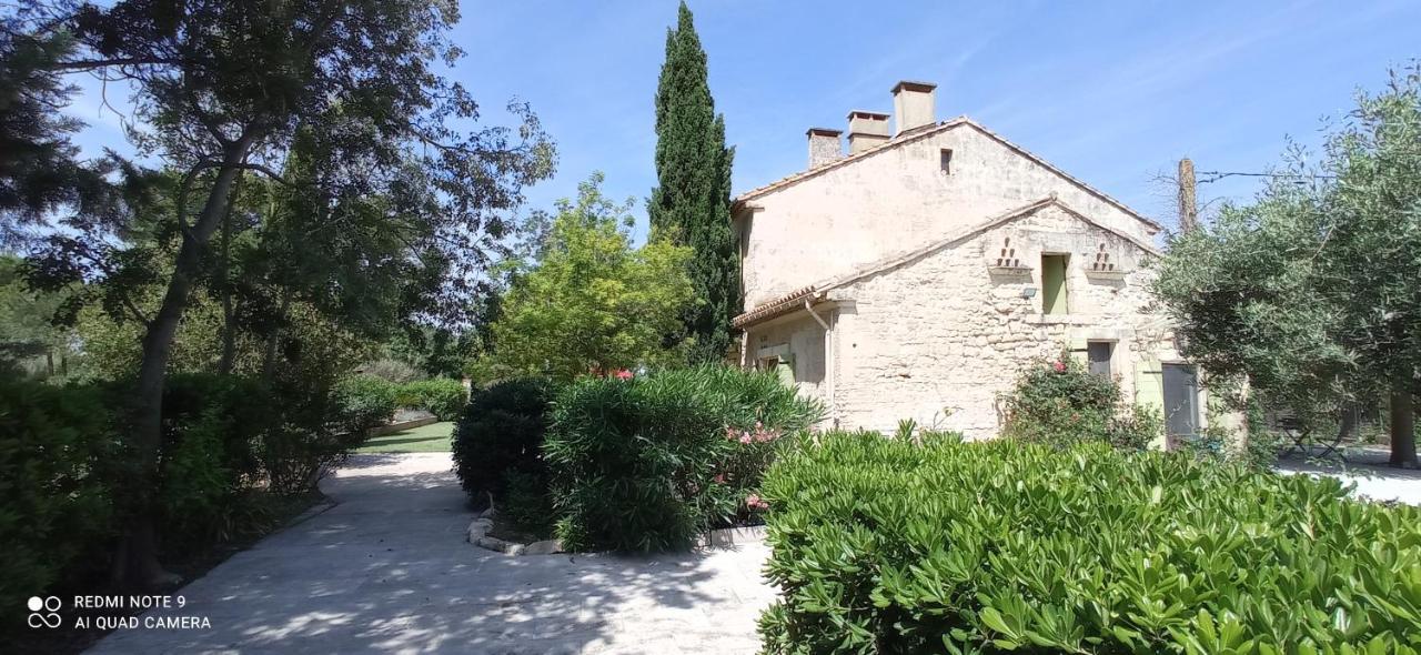 Le Mas Neuf 1752 Arles Zewnętrze zdjęcie